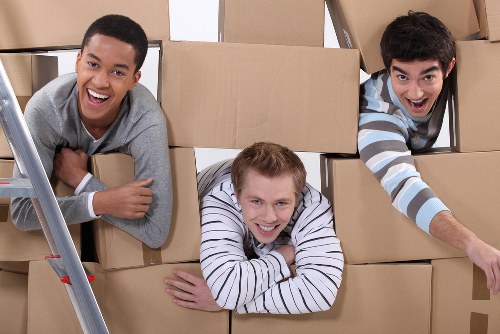 Removal team planning a house move in Pentonville