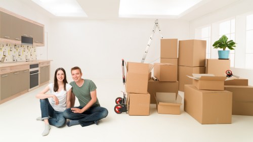 Urban moving service in Pentonville with a van and loading support